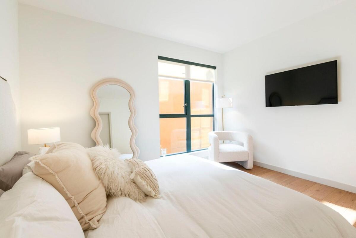 2Br Hollywood Luxurious Condo Лос Анджелис Екстериор снимка