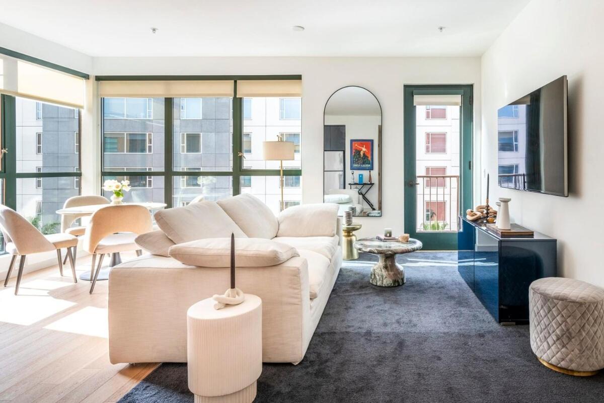2Br Hollywood Luxurious Condo Лос Анджелис Екстериор снимка