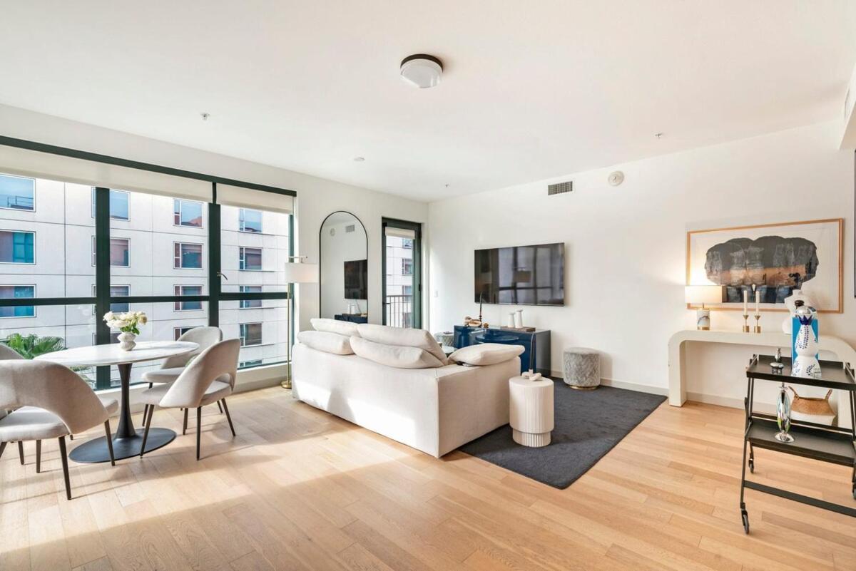 2Br Hollywood Luxurious Condo Лос Анджелис Екстериор снимка