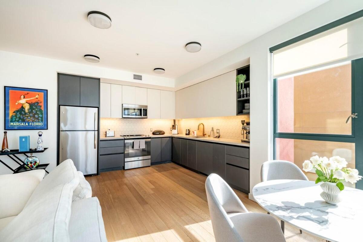 2Br Hollywood Luxurious Condo Лос Анджелис Екстериор снимка